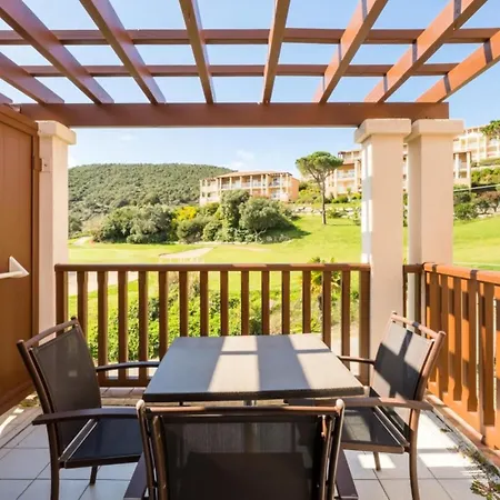 Résidence Le Village De Cap Esterel - Maeva - 4 Personnes - Sélection Mae-8259 *