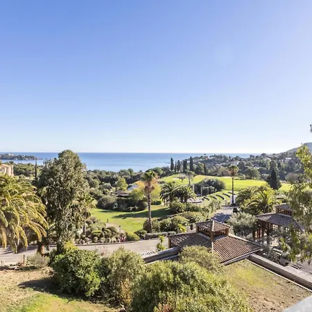 Résidence Le Village De Cap Esterel - Maeva - 4 Personnes - Sélection Mae-8259 Appartement Saint-Raphaël