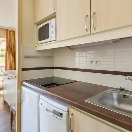 Apartment Le Village De Cap Esterel - Maeva - 4 Personnes - Selection Mae-8259 *