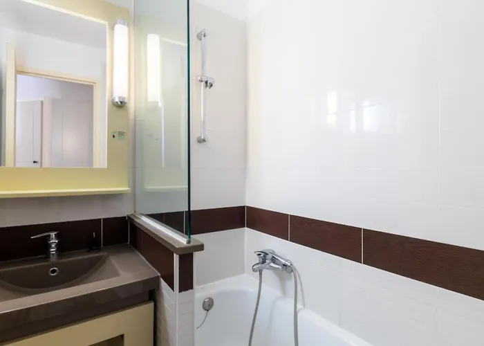 Апартаменты Le Village De Cap Esterel - Maeva - 4 Personnes - Selection Mae-8259